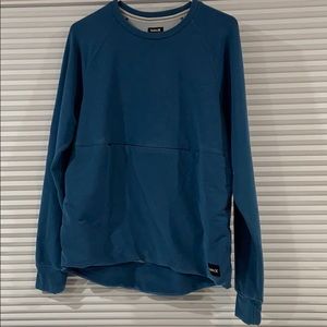 Hurley sweat shirt with zipper pocket